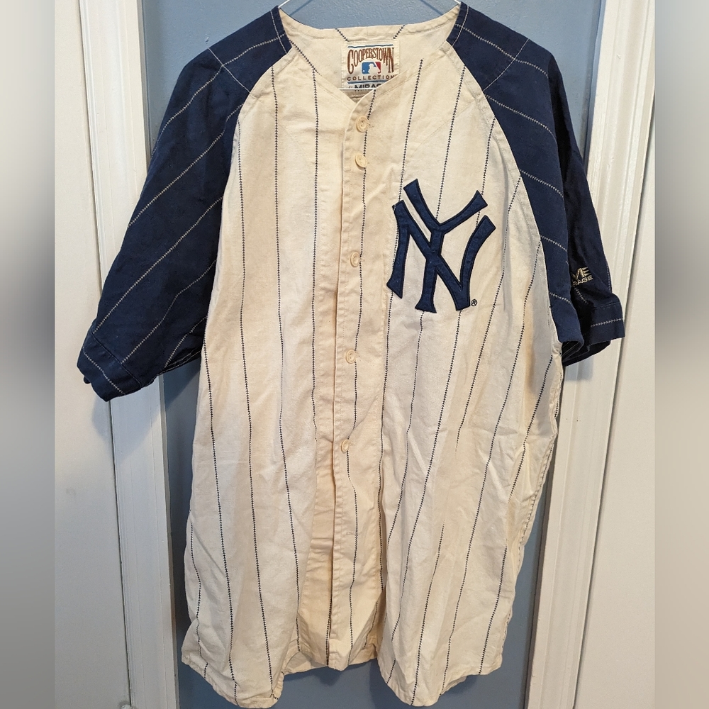 Thurman Munson Yankees Jersey